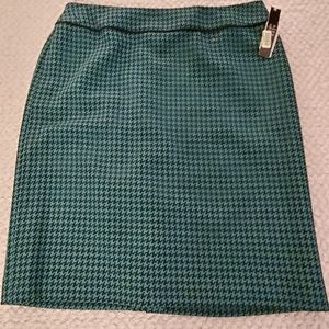 Alex Marie houndstooth skirt- nwt